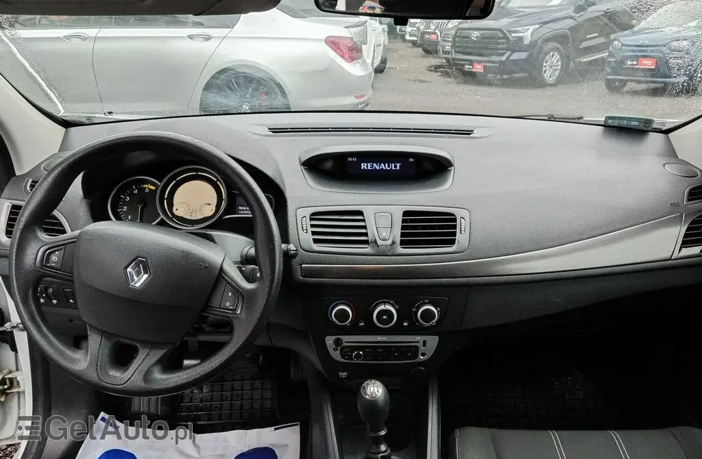 RENAULT Megane 