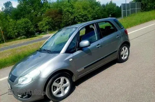 SUZUKI SX4 