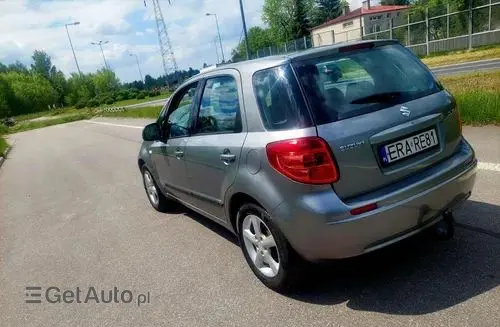 SUZUKI SX4 