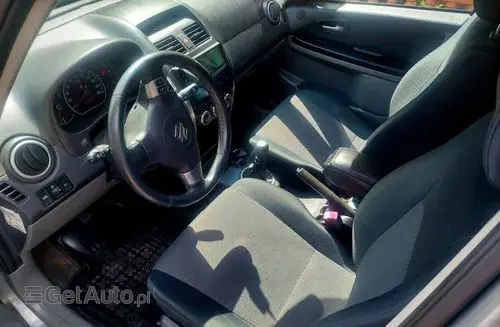 SUZUKI SX4 