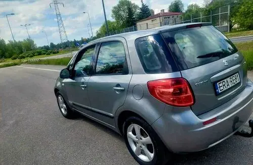SUZUKI SX4 