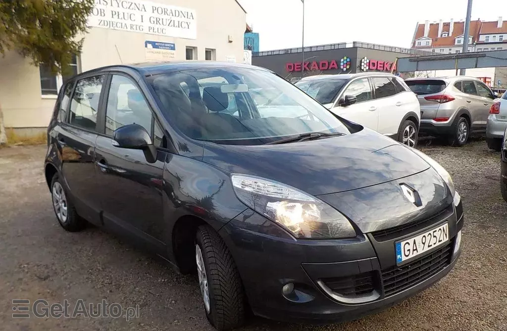 RENAULT Scenic 