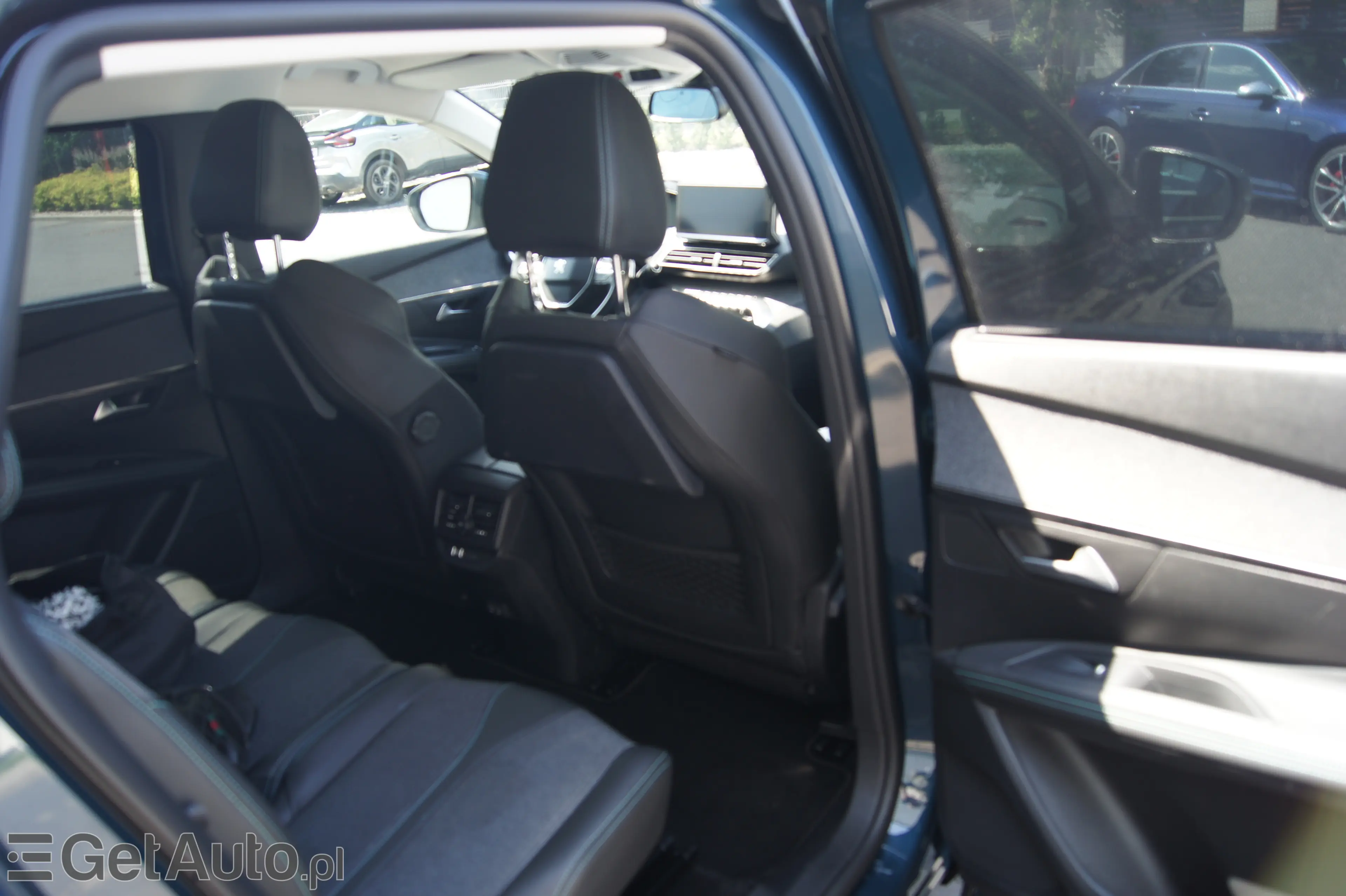 PEUGEOT 5008 Active Pack 130 S&S EAT