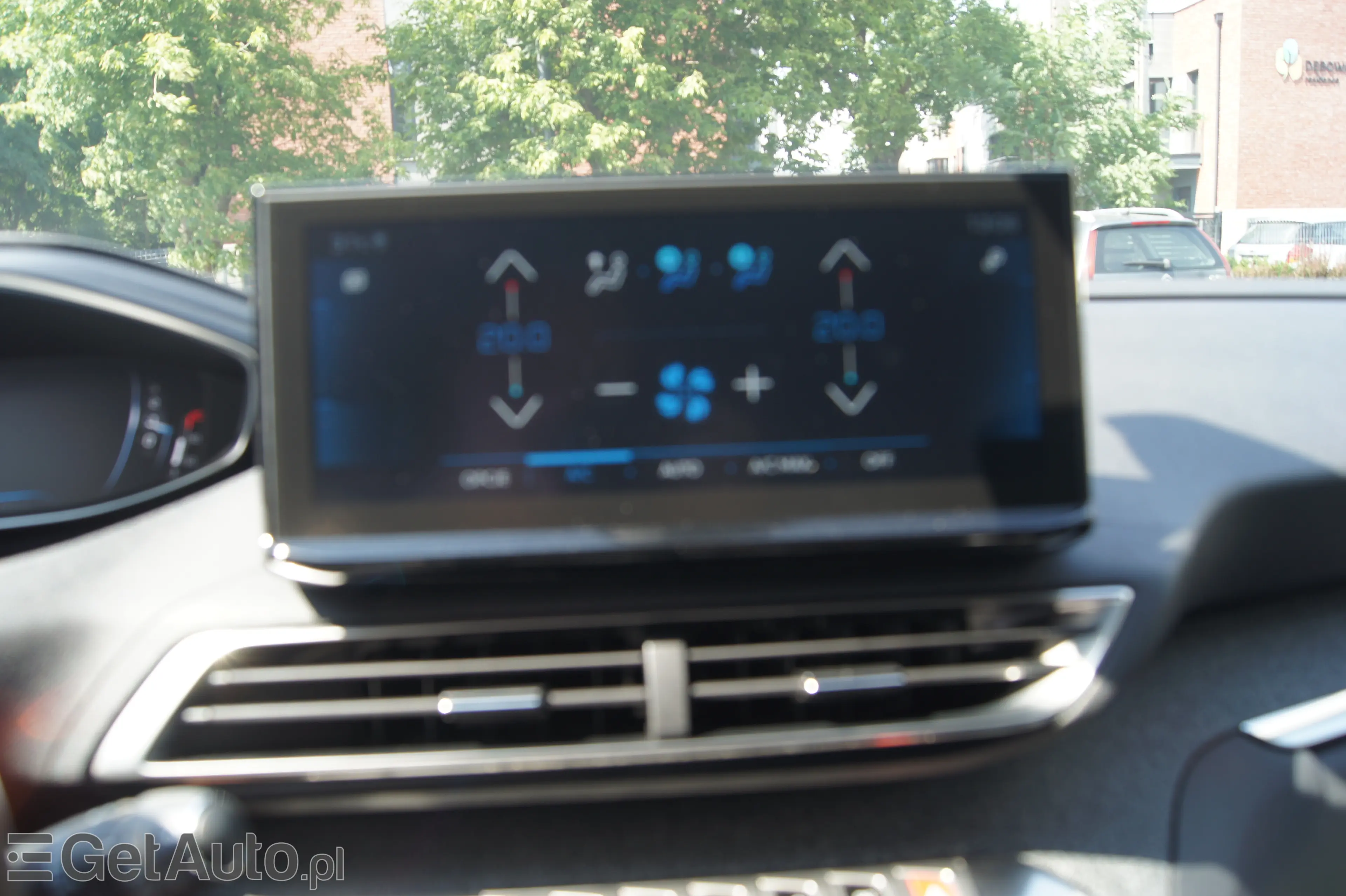 PEUGEOT 5008 Active Pack 130 S&S EAT