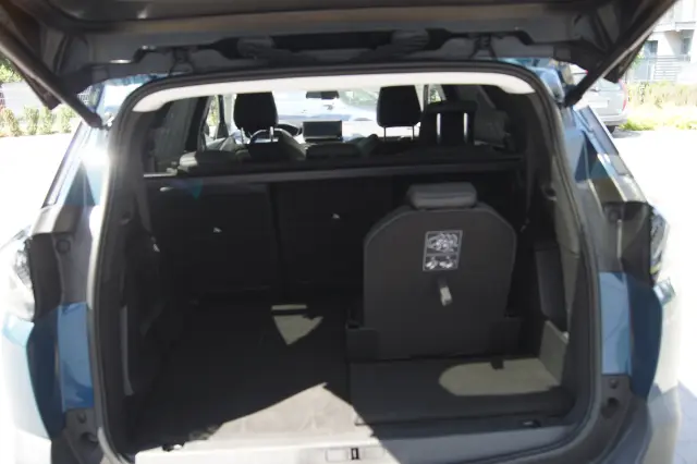 PEUGEOT 5008 Active Pack 130 S&S EAT
