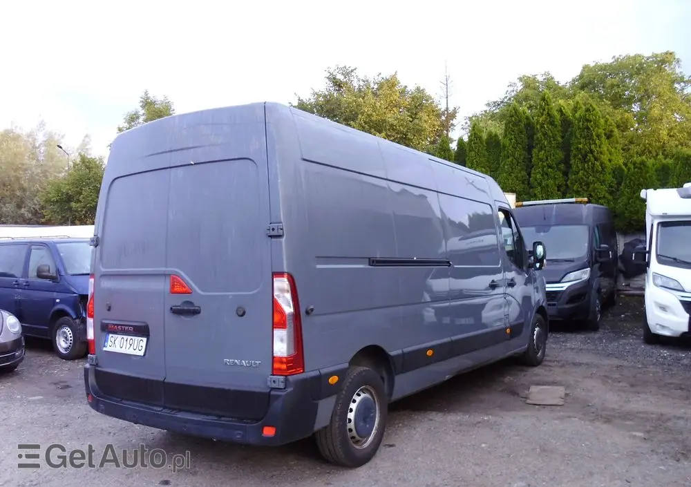 RENAULT Master 