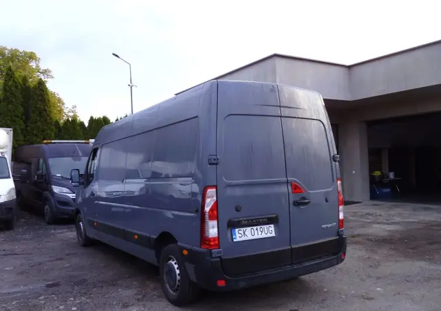 RENAULT Master 
