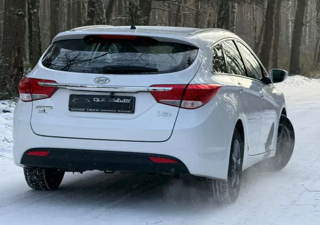 HYUNDAI I40 