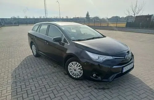 TOYOTA Avensis 
