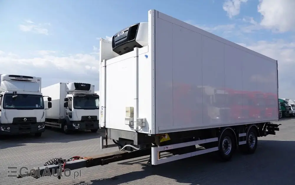 SCHMITZ CARGOBULL PRZYCZEPA  CHŁODNIA / CARIER SUPRA 1250 MT  / WINDA BAR / SAF 