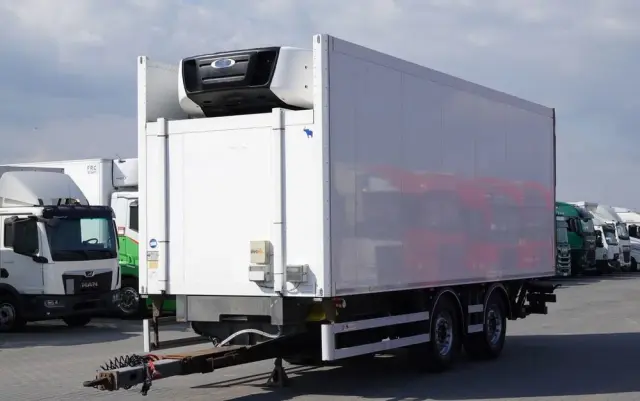 SCHMITZ CARGOBULL PRZYCZEPA  CHŁODNIA / CARIER SUPRA 1250 MT  / WINDA BAR / SAF 