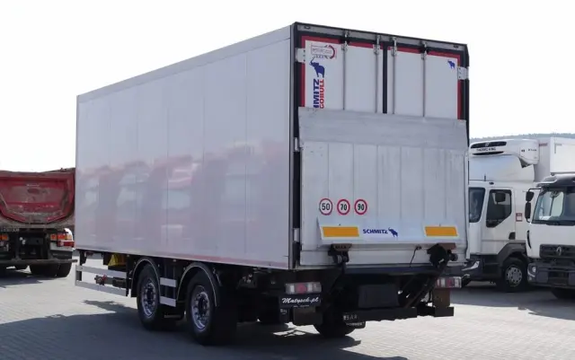 SCHMITZ CARGOBULL PRZYCZEPA  CHŁODNIA / CARIER SUPRA 1250 MT  / WINDA BAR / SAF 