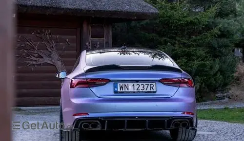 AUDI S5 
