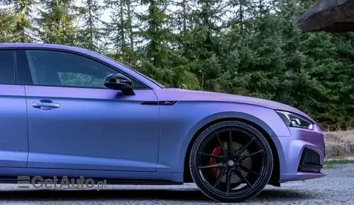 AUDI S5 