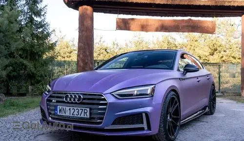 AUDI S5 