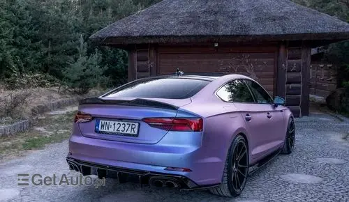 AUDI S5 