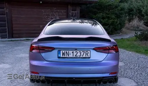 AUDI S5 