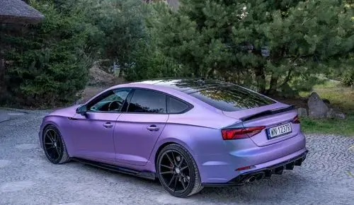 AUDI S5 