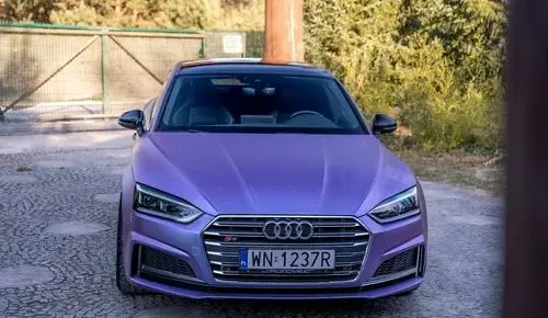 AUDI S5 