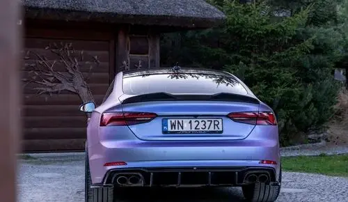 AUDI S5 