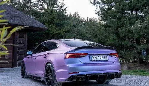 AUDI S5 
