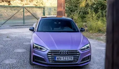 AUDI S5 