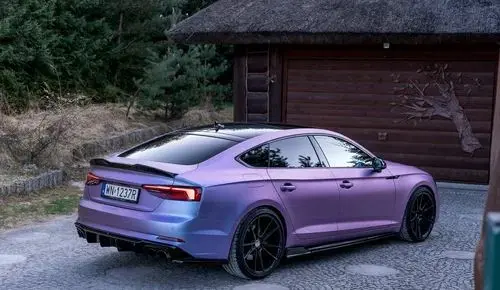 AUDI S5 