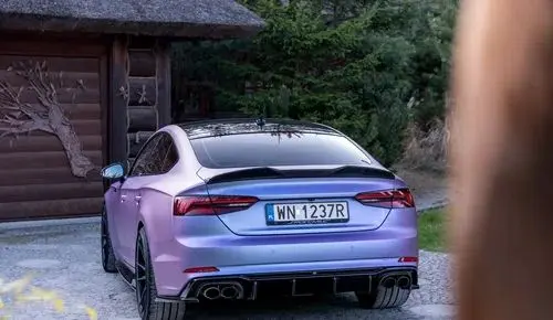 AUDI S5 