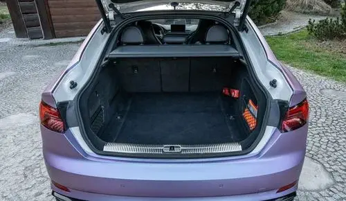 AUDI S5 