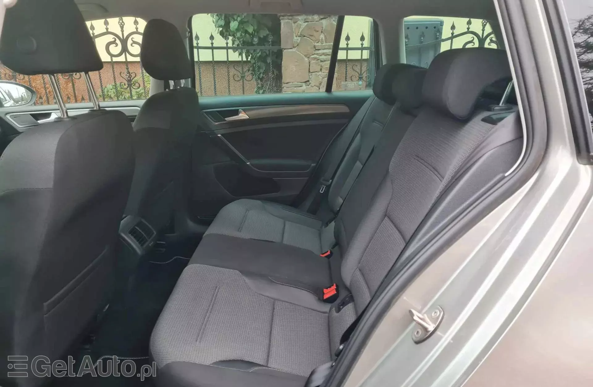 VOLKSWAGEN Golf 1.4 TSI (122 KM)