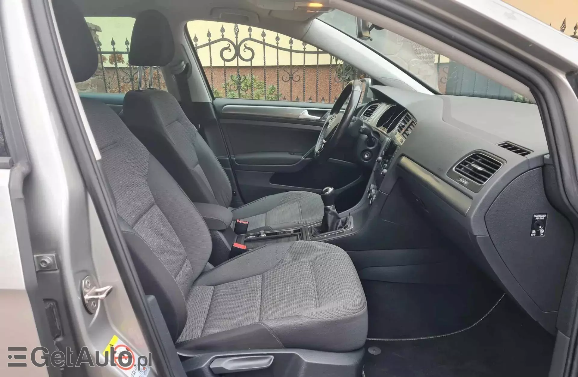 VOLKSWAGEN Golf 1.4 TSI (122 KM)