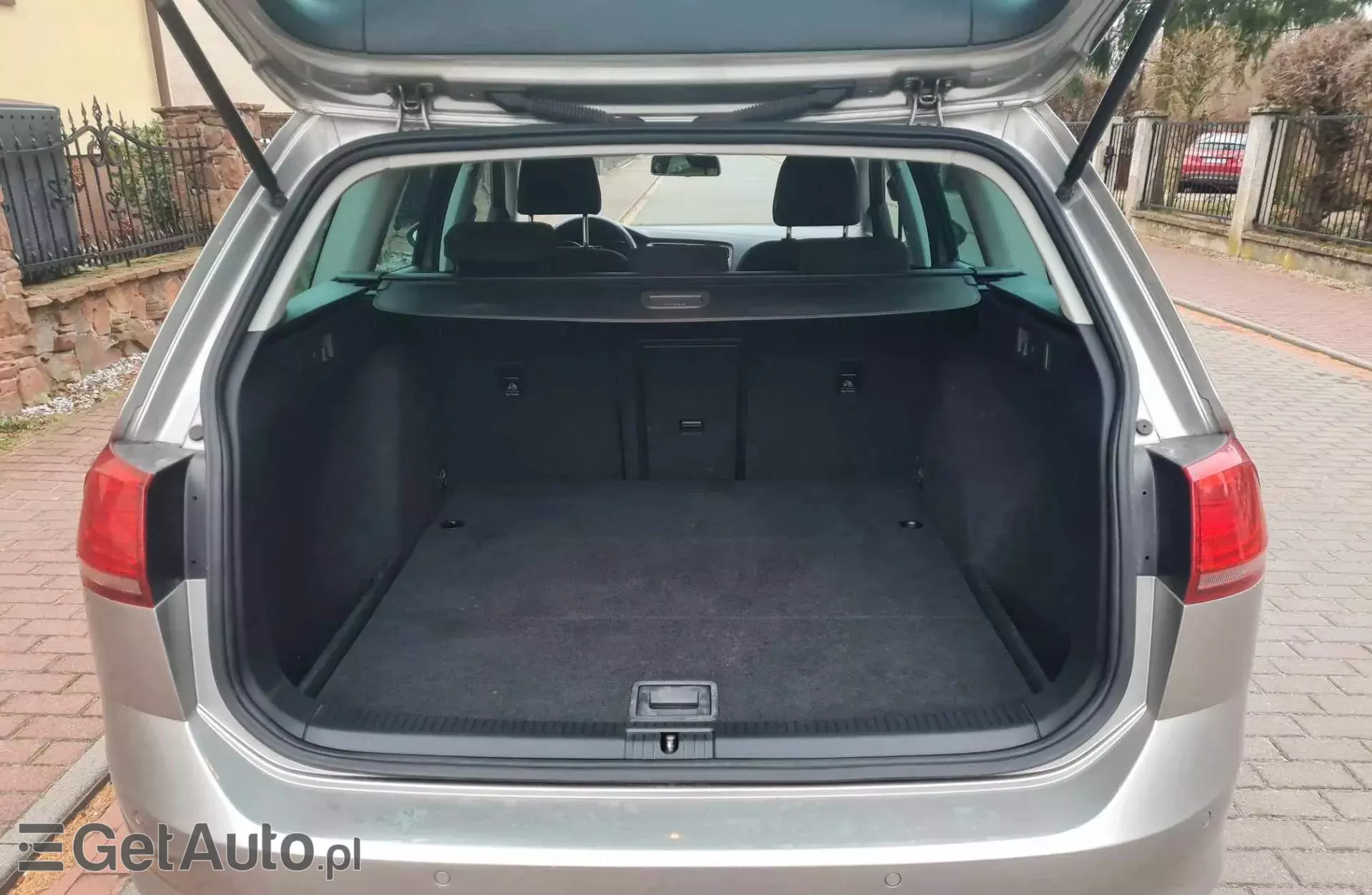 VOLKSWAGEN Golf 1.4 TSI (122 KM)