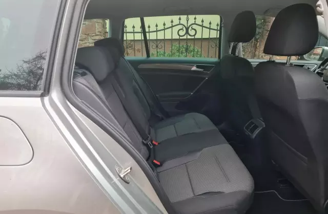 VOLKSWAGEN Golf 1.4 TSI (122 KM)