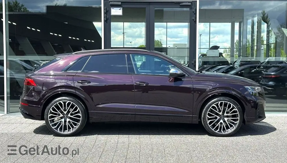 AUDI SQ8 