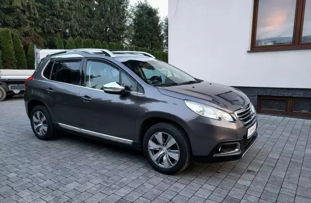 PEUGEOT 2008 