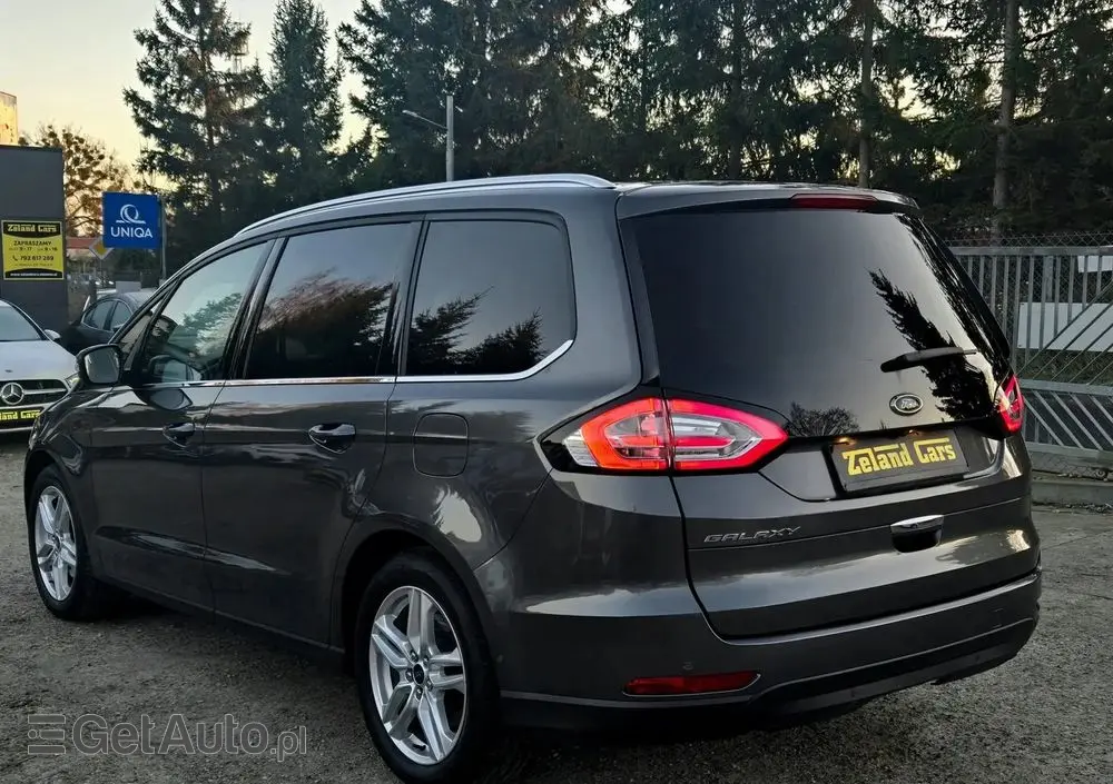 FORD Galaxy 2.0 EcoBlue Titanium