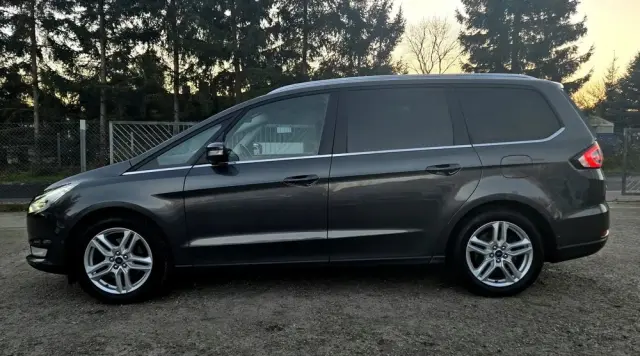 FORD Galaxy 2.0 EcoBlue Titanium