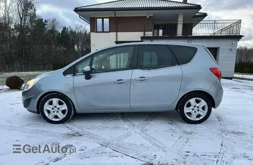 OPEL Meriva 