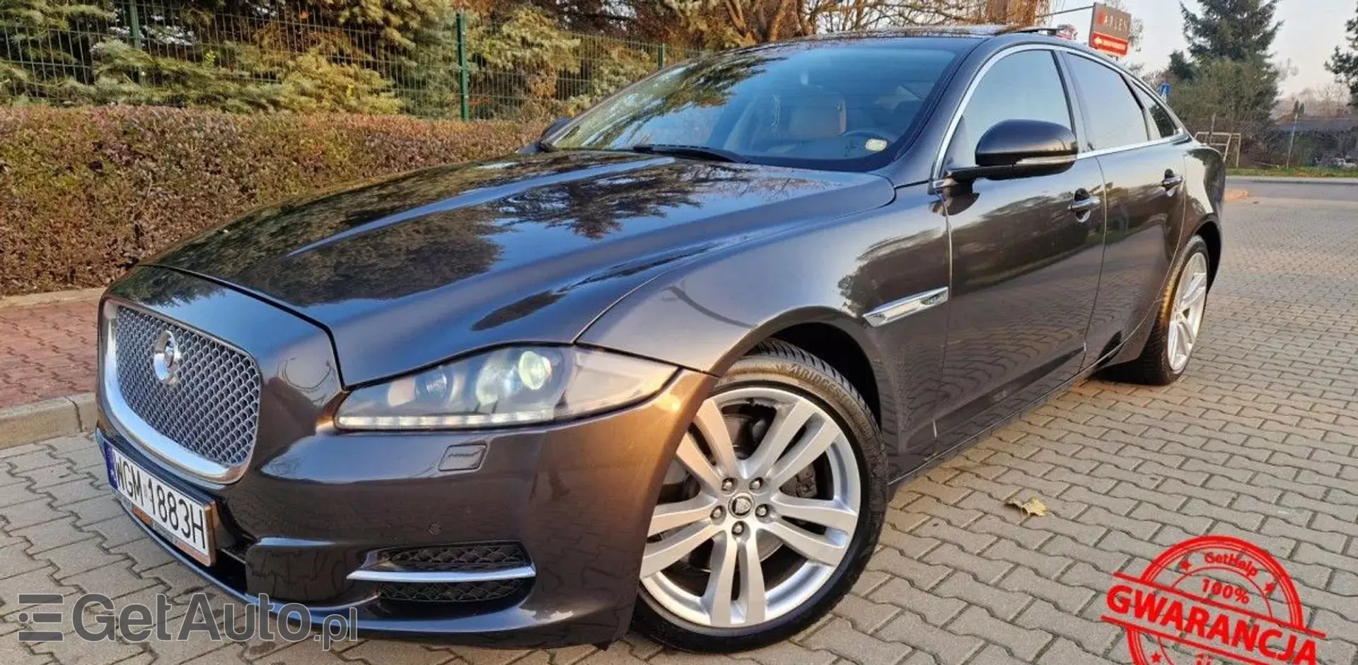 JAGUAR XJ 