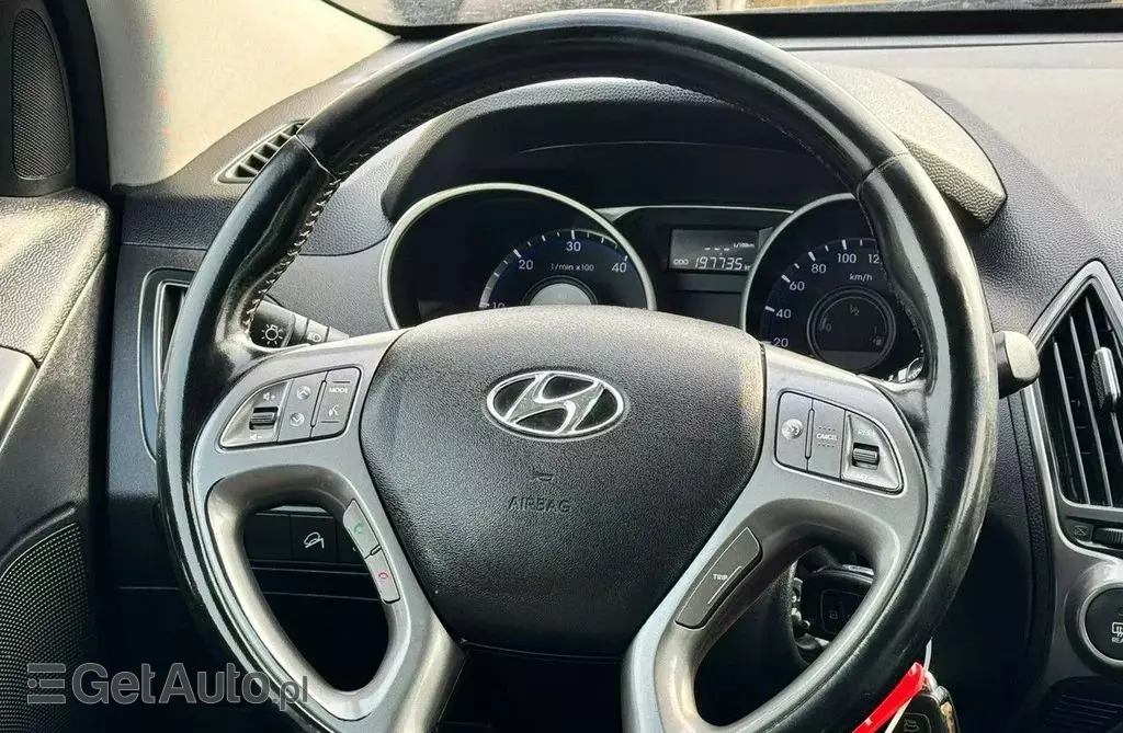 HYUNDAI Ix35 