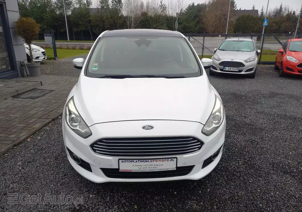 FORD S-Max 2.0 TDCi Titanium