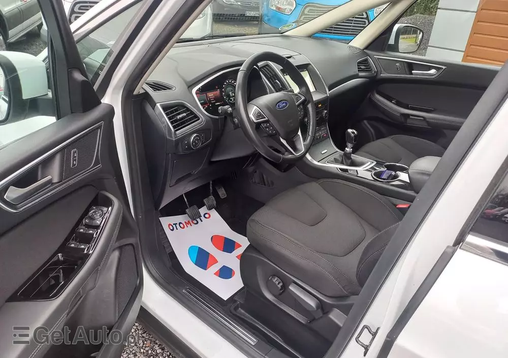 FORD S-Max 2.0 TDCi Titanium