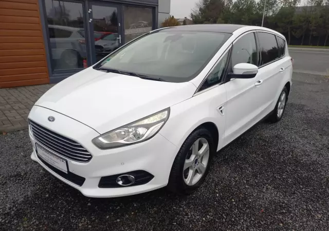 FORD S-Max 2.0 TDCi Titanium