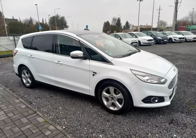 FORD S-Max 2.0 TDCi Titanium