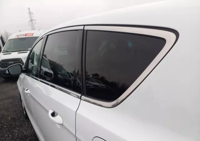 FORD S-Max 2.0 TDCi Titanium