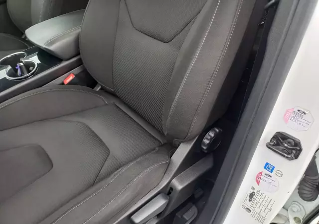 FORD S-Max 2.0 TDCi Titanium