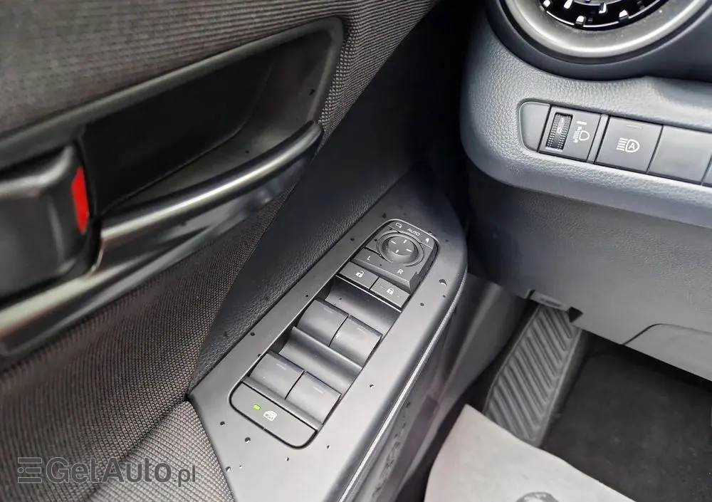 TOYOTA C-HR 2.0 Hybrid Dynamic Force Style