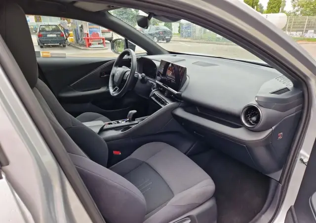 TOYOTA C-HR 2.0 Hybrid Dynamic Force Style