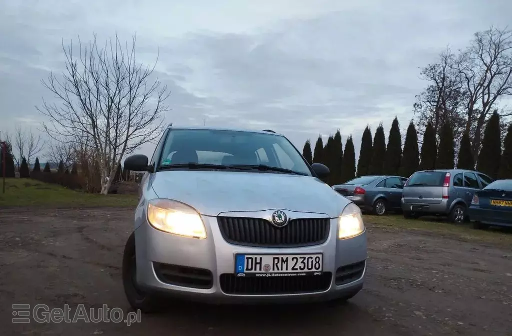 SKODA Fabia 