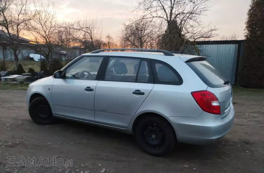 SKODA Fabia 